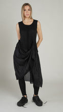 Lade das Bild in den Galerie-Viewer, Rundholz Kleid