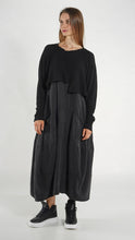 Lade das Bild in den Galerie-Viewer, Rundholz Black Label Kleid