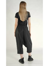 Lade das Bild in den Galerie-Viewer, Rundholz Black Label Haremshose