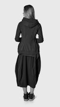 Lade das Bild in den Galerie-Viewer, Rundholz Black Label Hoodie