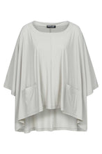 Lade das Bild in den Galerie-Viewer, Zeitlos Oversizeshirt