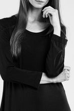 Lade das Bild in den Galerie-Viewer, Rundholz Black Label Jerseykleid