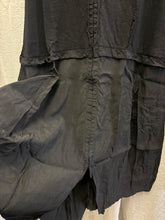 Lade das Bild in den Galerie-Viewer, Rundholz Kleid