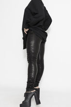 Lade das Bild in den Galerie-Viewer, Sort Aarhus Lederhose