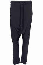 Lade das Bild in den Galerie-Viewer, Black by K&M Jerseyhose