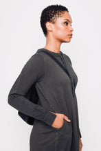 Lade das Bild in den Galerie-Viewer, Black by K&M Sweatkleid