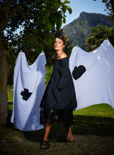 Lade das Bild in den Galerie-Viewer, PLÜ Taftkleid HIGH N LOW