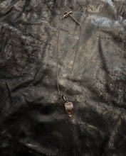 Lade das Bild in den Galerie-Viewer, DARKGEM Kette Bergkristall mit Kreuz