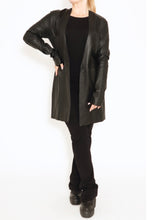Lade das Bild in den Galerie-Viewer, Sort Aarhus Leder Longblazer