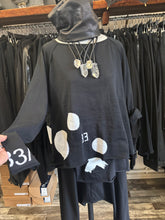 Lade das Bild in den Galerie-Viewer, Elli Sommerstrick Pulli