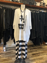 Lade das Bild in den Galerie-Viewer, Elli Bigshirt