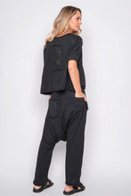 Lade das Bild in den Galerie-Viewer, Black by K&M Hose Check out my Moves