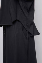 Lade das Bild in den Galerie-Viewer, Black by K&M Shirt i have got a great sense of Humor