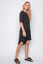 Lade das Bild in den Galerie-Viewer, Black by K&M Kleid come and dance with me every Night