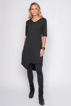 Lade das Bild in den Galerie-Viewer, Black by K&M Kleid come and dance with me every Night