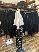 Lade das Bild in den Galerie-Viewer, PLÜ SNUGGLE SHIRT