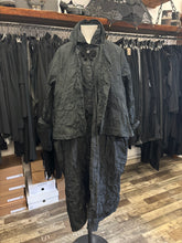 Lade das Bild in den Galerie-Viewer, PLÜ Jacke THE HOMEY