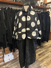 Lade das Bild in den Galerie-Viewer, PLÜ Jacke THE HOMEY