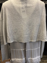 Lade das Bild in den Galerie-Viewer, PLÜ Snuggle Shirt Mesh
