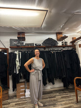 Lade das Bild in den Galerie-Viewer, PLÜ MY Jumpsuit