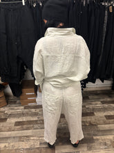 Lade das Bild in den Galerie-Viewer, Rundholz Black Label Leinenhose