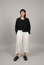 Lade das Bild in den Galerie-Viewer, Rundholz Black Label Leinenhose