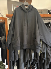 Lade das Bild in den Galerie-Viewer, PLÜ Oversizehoodie KNG-ROO