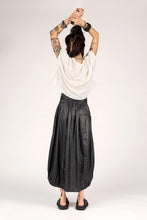 Lade das Bild in den Galerie-Viewer, Studio b3 Shirt Aryan