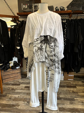 Lade das Bild in den Galerie-Viewer, Studio b3 Pulli Agila