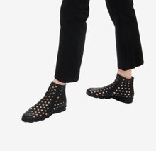 Lade das Bild in den Galerie-Viewer, Arche Sommerstiefel DATO