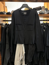 Lade das Bild in den Galerie-Viewer, PLÜ Sweatjacke The Hooks
