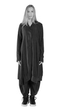 Lade das Bild in den Galerie-Viewer, Rundholz Black Label Stretchmantel
