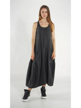 Lade das Bild in den Galerie-Viewer, Rundholz Black Label Kleid
