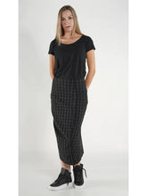 Lade das Bild in den Galerie-Viewer, Rundholz Black Label Bananenrock
