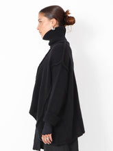 Lade das Bild in den Galerie-Viewer, Sort Aarhus  Grobstrick Pulli
