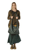 Lade das Bild in den Galerie-Viewer, Rundholz Ledertasche
