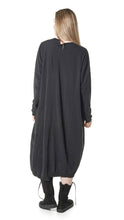 Lade das Bild in den Galerie-Viewer, Rundholz Black Label Sweatkleid
