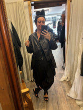 Lade das Bild in den Galerie-Viewer, Papucei Biker Lederjacke
