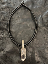 Lade das Bild in den Galerie-Viewer, DARKGEM Happymaker Bergkristall
