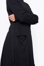 Lade das Bild in den Galerie-Viewer, Black by K&amp;M Kleid
