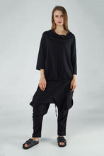 Lade das Bild in den Galerie-Viewer, Rundholz Black Label A-Linien Shirt
