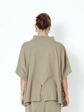 Lade das Bild in den Galerie-Viewer, Sort Aarhus Oversize Shirt
