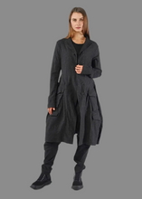 Lade das Bild in den Galerie-Viewer, Rundholz Black Label Mantel Streifen
