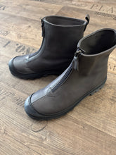 Lade das Bild in den Galerie-Viewer, Lofina Boots
