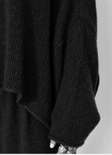 Lade das Bild in den Galerie-Viewer, Sort Aarhus Grobstrick Pulli
