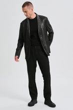 Lade das Bild in den Galerie-Viewer, Transit Uomo Lederjacke
