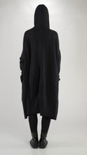 Lade das Bild in den Galerie-Viewer, Rundholz Black Label Oversize Sweatmantel
