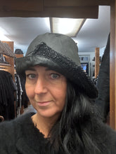 Lade das Bild in den Galerie-Viewer, Papucei Lederhut
