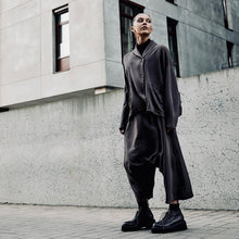 Lade das Bild in den Galerie-Viewer, Sort Aarhus Oversize Sweatjacke
