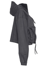 Lade das Bild in den Galerie-Viewer, Black by K&amp;M Gewachste Hoodie Jacke
